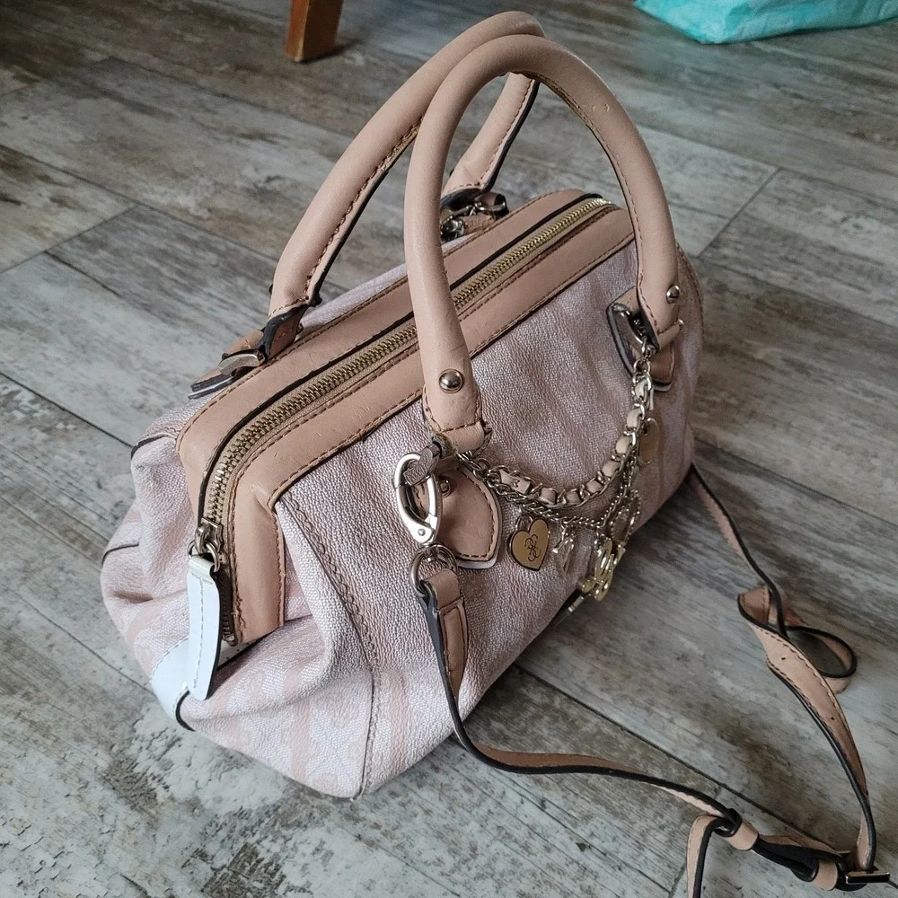 GUESS Y2K Jasleen Box Satchel Doctor Purse Monogram Pink Crossbody Handbag Charm